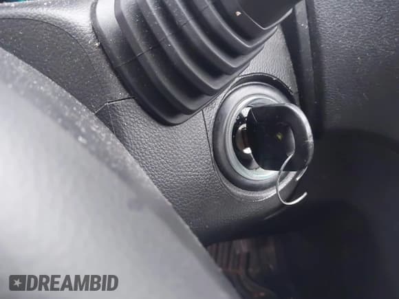 ✅ 2012 Chevrolet Captiva Sport LTZ • VIN: 3GNFL4E52CS600553 • Lot: 41520306. Wystawiony na IAAI z przebiegiem 193 703 mil. Bezpłatny archiwum sprzedaży aukcyjnych z USA i szczegółowy raport historii pojazdu na DreamBid. Zdjęcie 11.