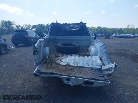 ✅ 2015 Ford F-150 XLT • VIN: 1FTEW1E86FFA81911 • Lot: 42621418. Listed on IAAI with Not provided. Free auction sales archive from the USA and detailed vehicle history report at DreamBid. Image 15.