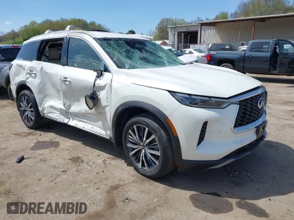 ✅ 2023 Infiniti QX60 Sensory • VIN: 5N1DL1GS5PC353666 • Лот: 42116727. Опубликован ранее на IAAI с пробегом 28 669 миль. Бесплатный доступ к архиву аукционных продаж из США и подробный отчёт об истории автомобиля на DreamBid. Изображение 1.