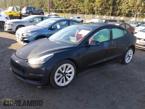 ✅ 2022 Tesla Model 3 Long Range • VIN: 5YJ3E1EBXNF132738 • Лот: 43654321. Опубликован ранее на IAAI с пробегом Не указан. Бесплатный доступ к архиву аукционных продаж из США и подробный отчёт об истории автомобиля на DreamBid. Изображение 17.