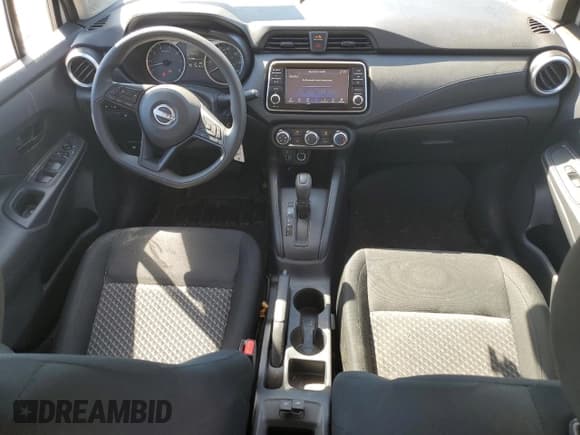 ✅ 2024 Nissan Versa S • VIN: 3N1CN8DV8RL924238 • Lot: 85468695. Wystawiony na Copart z przebiegiem 30 187 mil. Bezpłatny archiwum sprzedaży aukcyjnych z USA i szczegółowy raport historii pojazdu na DreamBid. Zdjęcie 8.