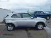 2021 Hyundai Venue SE z VIN KMHRB8A3XMU100531, wystawiony jako IAAI lot #41777510 z przebiegiem 34 557 mil mil oraz . Historia ofert i sprzedaży dostępna na DreamBid. Obrazek 14.