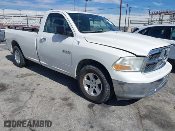✅ 2009 Dodge 1500 SLT • VIN: 1D3HB16P99J515973 • Lot: 41570647. Wystawiony na IAAI z przebiegiem 114 755 mil. Bezpłatny archiwum sprzedaży aukcyjnych z USA i szczegółowy raport historii pojazdu na DreamBid. Zdjęcie 1.