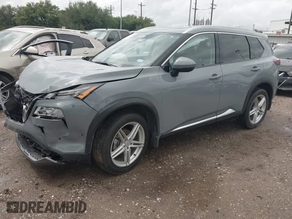 ✅ 2023 Nissan Rogue SL • VIN: 5N1BT3CA9PC753617 • Lot: 42100125. Listed on IAAI with 22,613 mi. Free auction sales archive from the USA and detailed vehicle history report at DreamBid. Image 17.