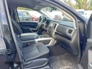 ✅ 2017 Nissan Titan Pro-4X • VIN: 1N6AA1E53HN559310 • Lot: 95930605. Listed on Copart with 117,343 mi. Free auction sales archive from the USA and detailed vehicle history report at DreamBid. Image 5.