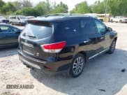 ✅ 2013 Nissan Pathfinder SV • VIN: 5N1AR2MM0DC659392 • Лот: 42937431. Опубликован ранее на IAAI с пробегом 225 518 миль. Бесплатный доступ к архиву аукционных продаж из США и подробный отчёт об истории автомобиля на DreamBid. Изображение 4.