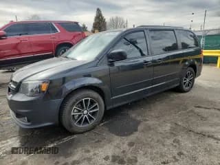 ✅ 2016 Dodge Grand Caravan R/T • VIN: 2C4RDGEG2GR242797 • Lot: 91417485. Wystawiony na Copart z przebiegiem 86 331 mil. Bezpłatny archiwum sprzedaży aukcyjnych z USA i szczegółowy raport historii pojazdu na DreamBid. Zdjęcie 1.
