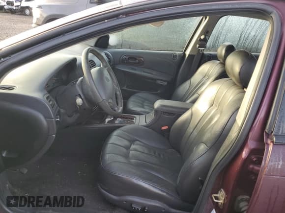 ✅ 1999 Chrysler Concorde • VIN: 2C3HD46J2XH510004 • Лот: 76599584. Опубликован ранее на Copart с пробегом 100 087 миль. Бесплатный доступ к архиву аукционных продаж из США и подробный отчёт об истории автомобиля на DreamBid. Изображение 7.