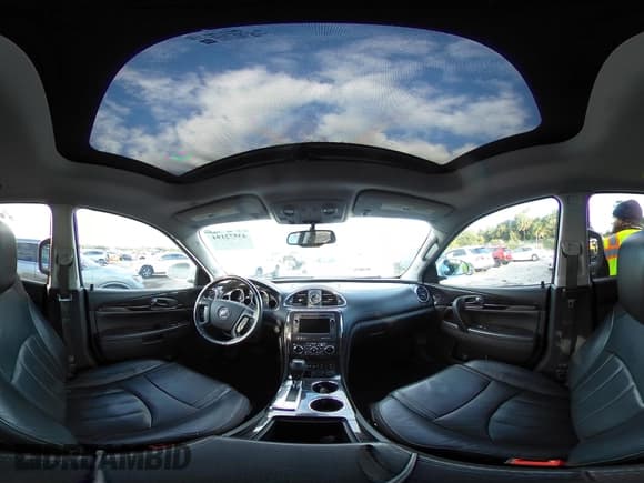 ✅ 2016 Buick Enclave Leather • VIN: 5GAKRBKD8GJ270710 • Lot: 43572194. Listed on IAAI with 91,312 mi. Free auction sales archive from the USA and detailed vehicle history report at DreamBid. Image 18.