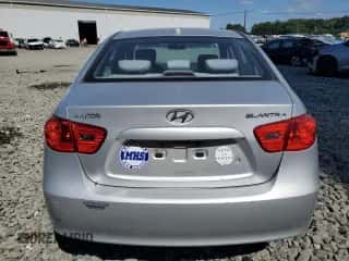 2008 Hyundai Elantra GLS z VIN KMHDU46D08U565064, wystawiony jako Copart lot #70688374 z przebiegiem 116 986 mil mil oraz Szkoda całkowita • Salvage title. Historia ofert i sprzedaży dostępna na DreamBid. Obrazek 6.