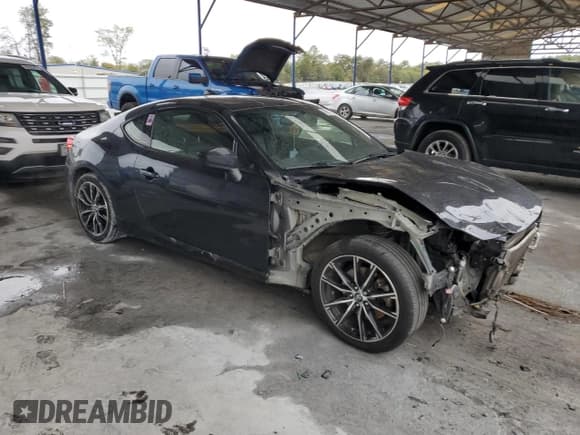 ✅ 2017 Toyota 86 • VIN: JF1ZNAA11H8704586 • Lot: 90093065. Listed on Copart with 176,468 mi. Free auction sales archive from the USA and detailed vehicle history report at DreamBid. Image 4.