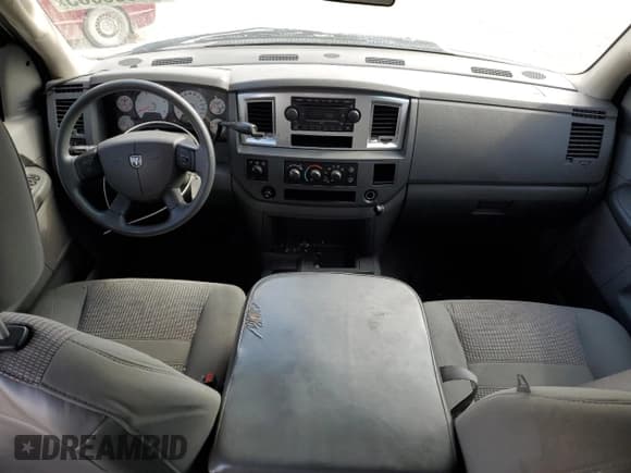 ✅ 2007 Dodge RAM • VIN: 3D7MX39C27G738387 • Lot: 80835065. Wystawiony na Copart z przebiegiem 181 153 mil. Bezpłatny archiwum sprzedaży aukcyjnych z USA i szczegółowy raport historii pojazdu na DreamBid. Zdjęcie 8.