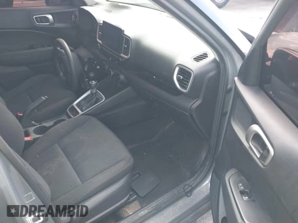 ✅ 2021 Hyundai Venue SE • VIN: KMHRB8A38MU066413 • Лот: 43509379. Опубликован ранее на IAAI с пробегом 120 600 миль. Бесплатный доступ к архиву аукционных продаж из США и подробный отчёт об истории автомобиля на DreamBid. Изображение 5.