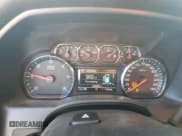 ✅ 2018 Chevrolet Silverado 1500 LT • VIN: 3GCPCREC6JG517491 • Lot: 83764825. Wystawiony na Copart z przebiegiem 45 860 mil. Bezpłatny archiwum sprzedaży aukcyjnych z USA i szczegółowy raport historii pojazdu na DreamBid. Zdjęcie 9.