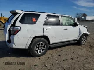 ✅ 2024 Toyota 4Runner TRD Off Road • VIN: JTEPU5JR0R6257999 • Lot: 92678225. Listed on Copart with 41,139 mi. Free auction sales archive from the USA and detailed vehicle history report at DreamBid. Image 3.