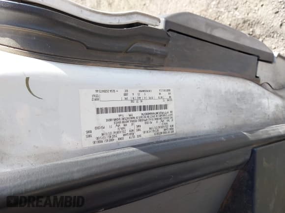 ✅ 2019 Ford Transit • VIN: 1FTYR2CM7KKA69374 • Lot: 43699024. Listed on IAAI with 243,820 mi. Free auction sales archive from the USA and detailed vehicle history report at DreamBid. Image 9.