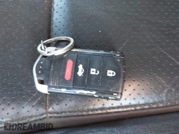 ✅ 2012 Acura TL Technology • VIN: 19UUA8F52CA005121 • Лот: 43729214. Опубликован ранее на IAAI с пробегом 145 597 миль. Бесплатный доступ к архиву аукционных продаж из США и подробный отчёт об истории автомобиля на DreamBid. Изображение 11.