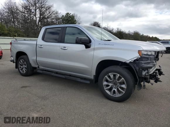 ✅ 2021 Chevrolet Silverado 1500 RST • VIN: 1GCUYEED3MZ335743 • Lot: 70964664. Wystawiony na Copart z przebiegiem 30 725 mil. Bezpłatny archiwum sprzedaży aukcyjnych z USA i szczegółowy raport historii pojazdu na DreamBid. Zdjęcie 4.