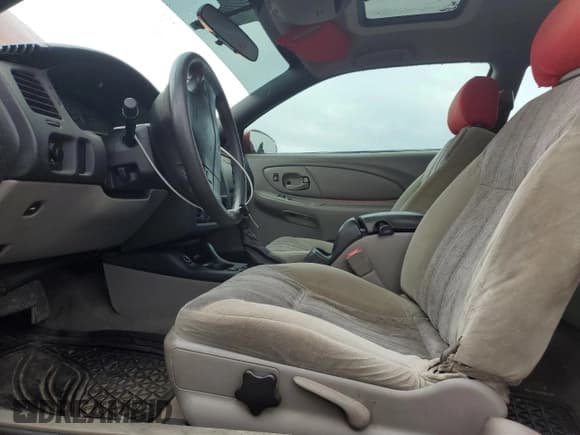 ✅ 2004 Chevrolet Monte Carlo LS • VIN: 2G1WW12E149179127 • Lot: 85274235. Wystawiony na Copart z przebiegiem 139 545 mil. Bezpłatny archiwum sprzedaży aukcyjnych z USA i szczegółowy raport historii pojazdu na DreamBid. Zdjęcie 7.