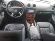 ✅ 2008 Mercedes-Benz M 350 • VIN: 4JGBB86E68A308991 • Lot: 91096155. Listed on Copart with 121,881 mi. Free auction sales archive from the USA and detailed vehicle history report at DreamBid. Image 8.