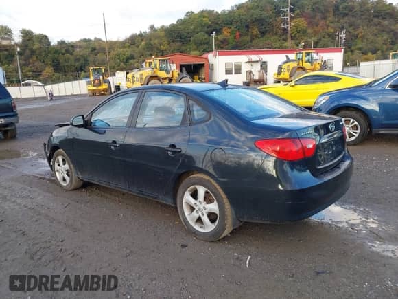 ✅ 2009 Hyundai Elantra GLS • VIN: KMHDU46D89U702169 • Lot: 43480706. Wystawiony na IAAI z przebiegiem 183 599 mil. Bezpłatny archiwum sprzedaży aukcyjnych z USA i szczegółowy raport historii pojazdu na DreamBid. Zdjęcie 3.