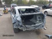 ✅ 2024 Honda Civic Si • VIN: 2HGFE1E56RH475961 • Lot: 43492261. Wystawiony na IAAI z przebiegiem 24 113 mil. Bezpłatny archiwum sprzedaży aukcyjnych z USA i szczegółowy raport historii pojazdu na DreamBid. Zdjęcie 6.