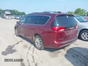 ✅ 2017 Chrysler Pacifica Touring L • VIN: 2C4RC1BG2HR593960 • Лот: 42602021. Опубликован ранее на IAAI с пробегом 135 359 миль. Бесплатный доступ к архиву аукционных продаж из США и подробный отчёт об истории автомобиля на DreamBid. Изображение 3.