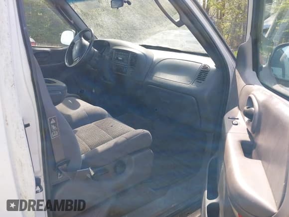 ✅ 2003 Ford F-150 XL • VIN: 1FTRX18W33NA17822 • Lot: 42250184. Listed on IAAI with 202,816 mi. Free auction sales archive from the USA and detailed vehicle history report at DreamBid. Image 5.