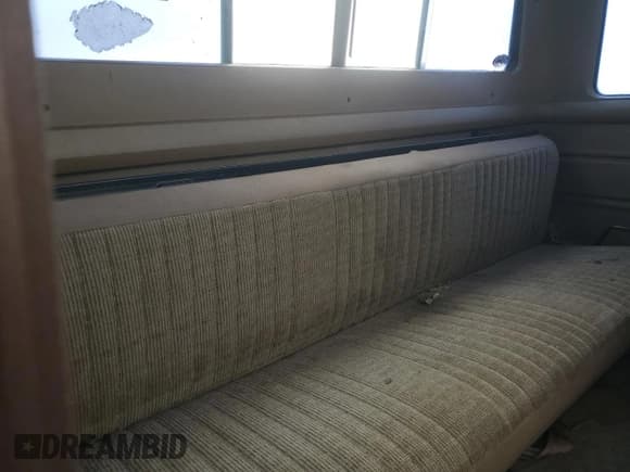 ✅ 1991 Ford F-250 • VIN: 1FTHX26G1MKB21130 • Lot: 42222245. Listed on Copart with 13,849 mi. Free auction sales archive from the USA and detailed vehicle history report at DreamBid. Image 10.