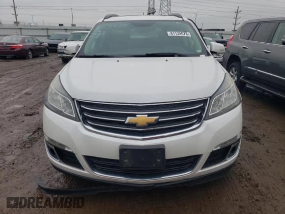 ✅ 2017 Chevrolet Traverse LT • VIN: 1GNKVHKD2HJ168308 • Lot: 50236674. Wystawiony na Copart z przebiegiem 208 107 mil. Bezpłatny archiwum sprzedaży aukcyjnych z USA i szczegółowy raport historii pojazdu na DreamBid. Zdjęcie 5.