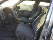 ✅ 2004 Nissan Pathfinder LE Platinum • VIN: JN8DR09Y64W905592 • Lot: 84623384. Wystawiony na Copart z przebiegiem 235 254 mil. Bezpłatny archiwum sprzedaży aukcyjnych z USA i szczegółowy raport historii pojazdu na DreamBid. Zdjęcie 7.