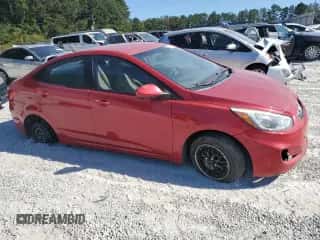 2016 Hyundai Accent SE z VIN KMHCT4AEXGU978753, wystawiony jako Copart lot #84532625 z przebiegiem 201 742 mil mil oraz Czysty tytuł • Clean title. Historia ofert i sprzedaży dostępna na DreamBid. Obrazek 4.