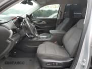 ✅ 2020 Chevrolet Traverse LT Cloth • VIN: 1GNEVGKW2LJ199561 • Lot: 66711394. Wystawiony na Copart z przebiegiem Nie podano. Bezpłatny archiwum sprzedaży aukcyjnych z USA i szczegółowy raport historii pojazdu na DreamBid. Zdjęcie 7.