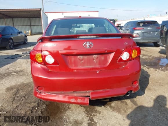 ✅ 2010 Toyota Corolla S • VIN: 1NXBU4EE9AZ205444 • Lot: 43545580. Listed on IAAI with 227,809 mi. Free auction sales archive from the USA and detailed vehicle history report at DreamBid. Image 17.