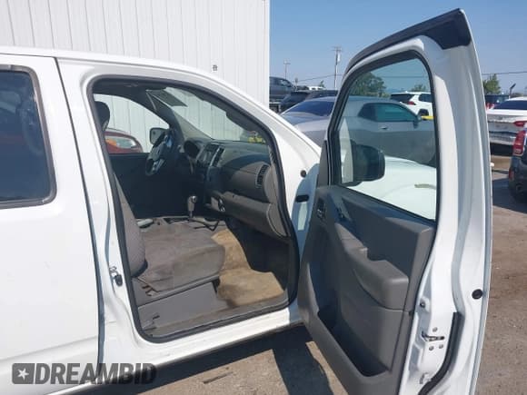 ✅ 2018 Nissan Frontier SV • VIN: 1N6AD0ER3JN747271 • Lot: 42961542. Listed on IAAI with Not provided. Free auction sales archive from the USA and detailed vehicle history report at DreamBid. Image 5.