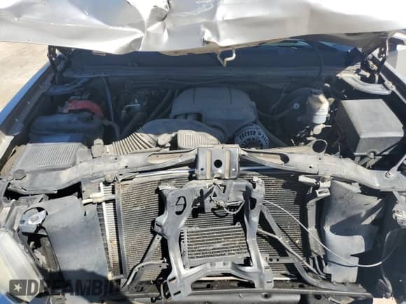 2009 Chevrolet Silverado 1500 LT z VIN 3GCEC23049G210016, wystawiony jako Copart lot #84893375 z przebiegiem 355 510 mil mil oraz Szkoda całkowita • Salvage title. Historia ofert i sprzedaży dostępna na DreamBid. Obrazek 11.