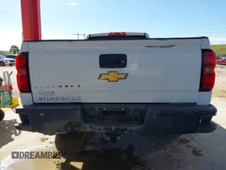 ✅ 2014 Chevrolet Silverado 1500 Work Truck • VIN: 1GCNKPEC1EZ329465 • Lot: 43564234. Wystawiony na IAAI z przebiegiem 143 198 mil. Bezpłatny archiwum sprzedaży aukcyjnych z USA i szczegółowy raport historii pojazdu na DreamBid. Zdjęcie 6.