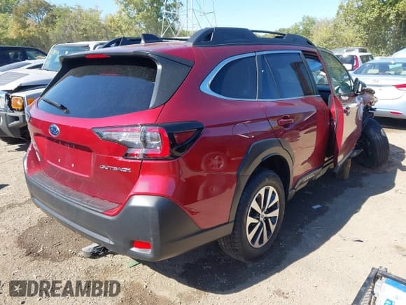 ✅ 2024 Subaru Outback Premium • VIN: 4S4BTAFC5R3102294 • Lot: 43416691. Wystawiony na IAAI z przebiegiem 23 937 mil. Bezpłatny archiwum sprzedaży aukcyjnych z USA i szczegółowy raport historii pojazdu na DreamBid. Zdjęcie 4.