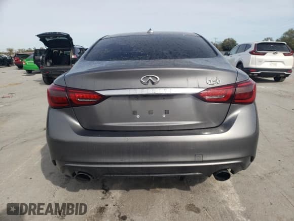 ✅ 2020 Infiniti Q50 Luxe • VIN: JN1EV7AP9LM205697 • Lot: 89798495. Wystawiony na Copart z przebiegiem 98 872 mil. Bezpłatny archiwum sprzedaży aukcyjnych z USA i szczegółowy raport historii pojazdu na DreamBid. Zdjęcie 6.