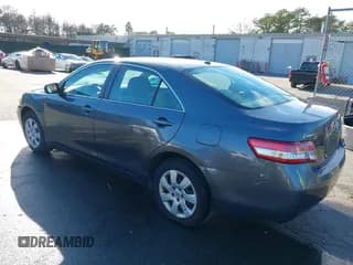 ✅ 2011 Toyota Camry LE • VIN: 4T1BF3EK3BU682382 • Лот: 43726867. Опубликован ранее на IAAI с пробегом 99 187 миль. Бесплатный доступ к архиву аукционных продаж из США и подробный отчёт об истории автомобиля на DreamBid. Изображение 3.