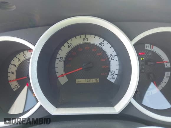 ✅ 2015 Toyota Tacoma • VIN: 5TFTX4CN2FX052625 • Лот: 43322838. Опубликован ранее на IAAI с пробегом 178 176 миль. Бесплатный доступ к архиву аукционных продаж из США и подробный отчёт об истории автомобиля на DreamBid. Изображение 7.