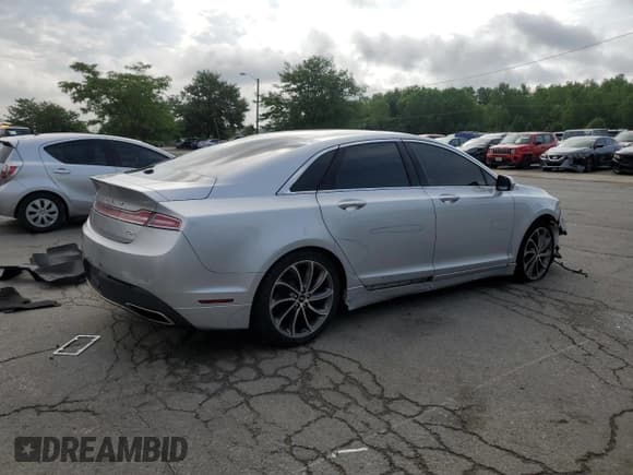 ✅ 2019 Lincoln MKZ Hybrid Reserve I • VIN: 3LN6L5LU1KR627477 • Лот: 64817175. Опубликован ранее на Copart с пробегом 150 863 миль. Бесплатный доступ к архиву аукционных продаж из США и подробный отчёт об истории автомобиля на DreamBid. Изображение 3.