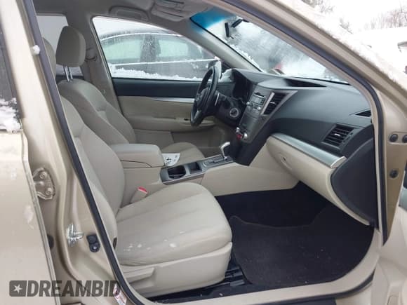 ✅ 2010 Subaru Outback Premium • VIN: 4S4BRBBC3A3327845 • Lot: 43865795. Listed on IAAI with 119,044 mi. Free auction sales archive from the USA and detailed vehicle history report at DreamBid. Image 5.