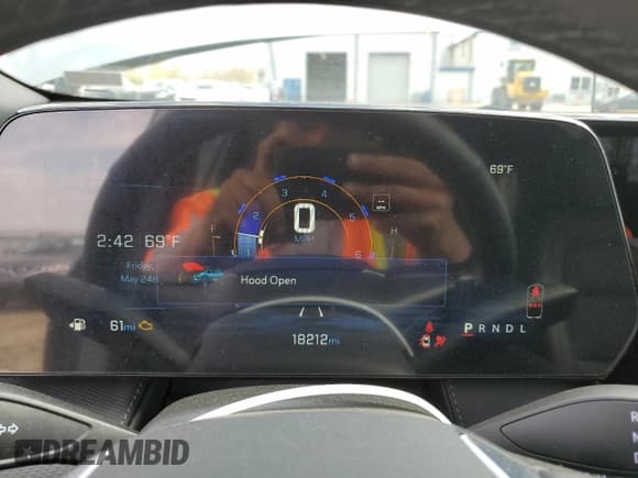 ✅ 2025 Chevrolet Equinox FWD LT • VIN: 3GNAXHEG1SL172698 • Lot: 53405765. Wystawiony na Copart z przebiegiem 18 212 mil. Bezpłatny archiwum sprzedaży aukcyjnych z USA i szczegółowy raport historii pojazdu na DreamBid. Zdjęcie 9.