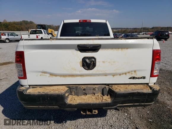 ✅ 2024 Ram 3500 Tradesman • VIN: 3C63R3GJ4RG242521 • Lot: 74438254. Wystawiony na Copart z przebiegiem Nie podano. Bezpłatny archiwum sprzedaży aukcyjnych z USA i szczegółowy raport historii pojazdu na DreamBid. Zdjęcie 6.