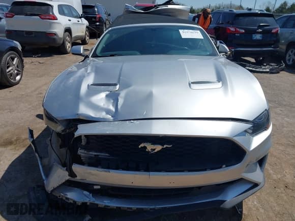 ✅ 2018 Ford Mustang EcoBoost Premium • VIN: 1FATP8UH1J5110038 • Lot: 41978639. Listed on IAAI with 63,912 mi. Free auction sales archive from the USA and detailed vehicle history report at DreamBid. Image 12.