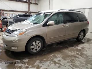 ✅ 2006 Toyota Sienna LE • VIN: 5TDZA23C76S452104 • Lot: 91474485. Listed on Copart with 332,554 mi. Free auction sales archive from the USA and detailed vehicle history report at DreamBid. Image 1.