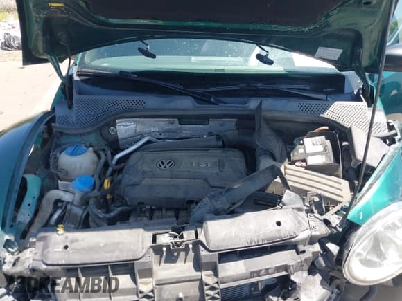 ✅ 2017 Volkswagen Beetle Fleet • VIN: 3VWF17AT0HM612455 • Lot: 42420594. Wystawiony na IAAI z przebiegiem 66 937 mil. Bezpłatny archiwum sprzedaży aukcyjnych z USA i szczegółowy raport historii pojazdu na DreamBid. Zdjęcie 10.