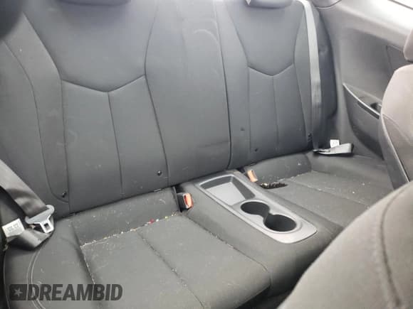 ✅ 2017 Hyundai Veloster • VIN: KMHTC6AD2HU321868 • Lot: 79083584. Wystawiony na Copart z przebiegiem 105 528 mil. Bezpłatny archiwum sprzedaży aukcyjnych z USA i szczegółowy raport historii pojazdu na DreamBid. Zdjęcie 10.