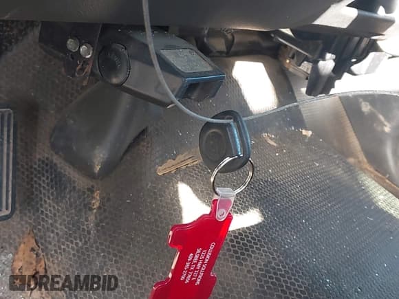 ✅ 2003 Chevrolet Silverado 2500HD LS • VIN: 1GCHC29113E232275 • Lot: 41367050. Listed on IAAI with 266,450 mi. Free auction sales archive from the USA and detailed vehicle history report at DreamBid. Image 11.